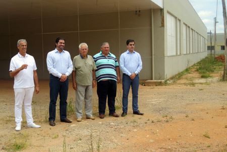 AGORA VAI? Filho de Newtão Cardoso, Newtinho, deputado federal, em visita a Galileu Machado diz que Hospital Regional será finalizado VISITA HOSPITAL PUBLICO